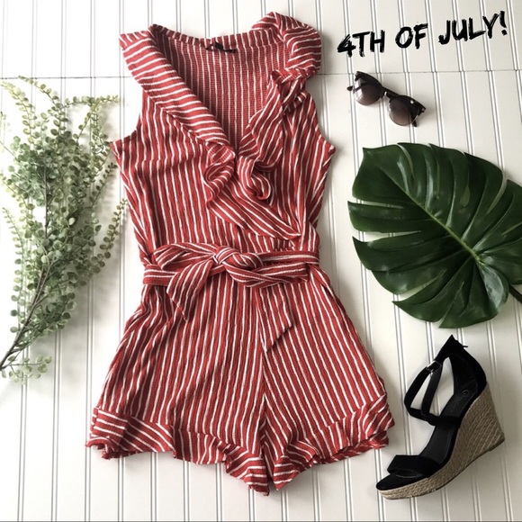 Love Tree Pants - NWOT romper red white stripe ruffle hem